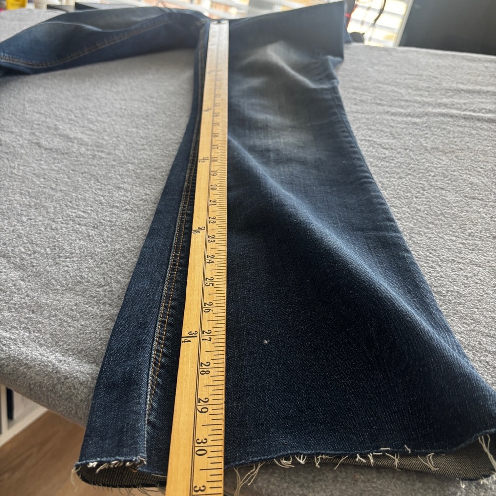 Kut from the Kloth Stella High Rise Flare Jean Pant 4 Dark Base Wash - Picture 15 of 16